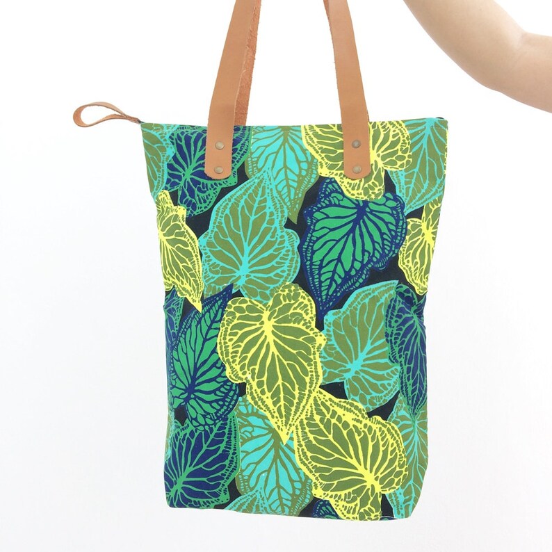 green beach bag