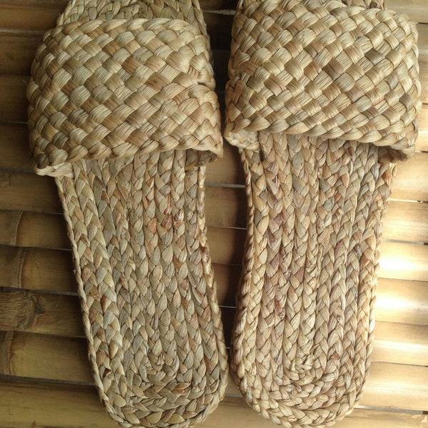 Weaving Hotel Wedding Welcome Slippers, Beach Sandals , Straw Sandals Bohemian, raffia shoes, Greek sandals, Bridermaids Gift- BOHP