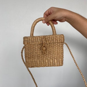 Plain Barbara Lucite Bag / Gifts Basket / Straw bag / Straw basket / Hand bags / Natural bags /Aesthetic / Self Gift / garden wedding image 4