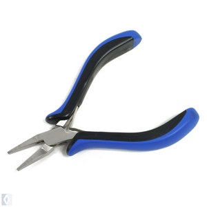 Pince ergonomique à nez plat pour la fabrication de bijoux et le perlage - 46-1143