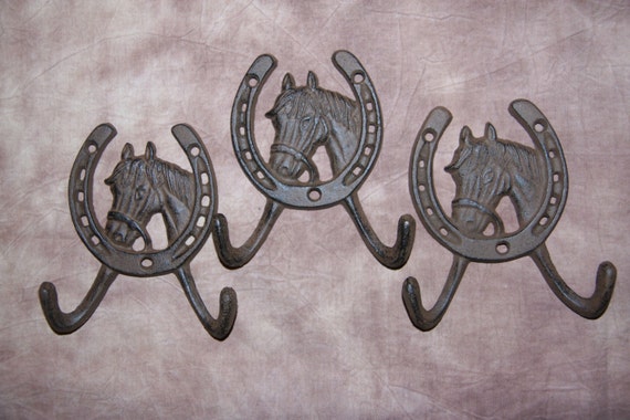 SHELF BRACKET WALL HOOK,BROWN 5 VINTAGE-LOOK HORSE HORSESHOE CAST IRON DECOR