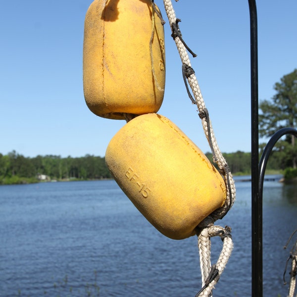 Authentic Commercial Fishing Floats and rope. Great for sea life decor, seafood restaurants and more! Ships Free! RFL-2