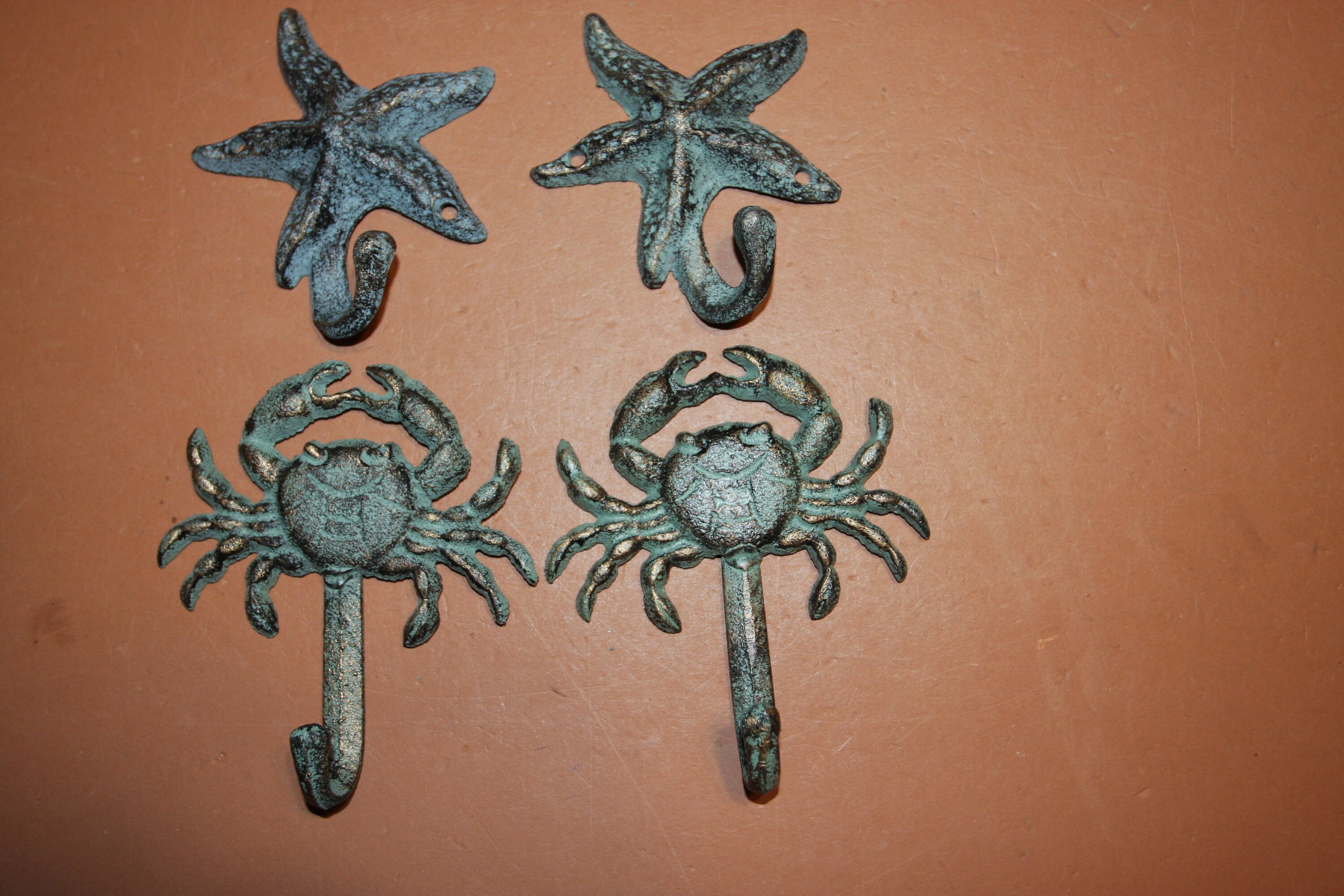 4 Antiqued Look Sea Life Wall Hook Set, Crab Coat Hooks, Starfish Wall Hooks,antiqued  Look Cast Iron Bronzed Look Finish, Set of 4 