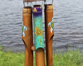 Large Turtle Wind Chime made from recycled coconut and bamboo.  Lovely mellow tones adds a tropical ambiance to your space. Ships Free! G116