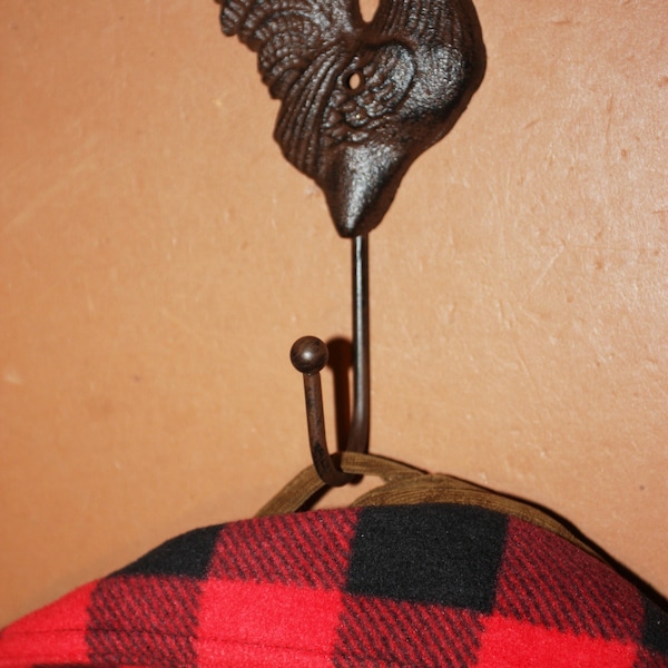Rooster Wall Decor, Cast Iron Wall Hooks, 6 1/2" tall, H-101 Free Ship