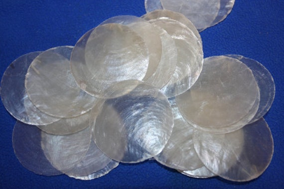 Worlds Natural Capiz Round Cut Seashells 50PC(1 Inch)