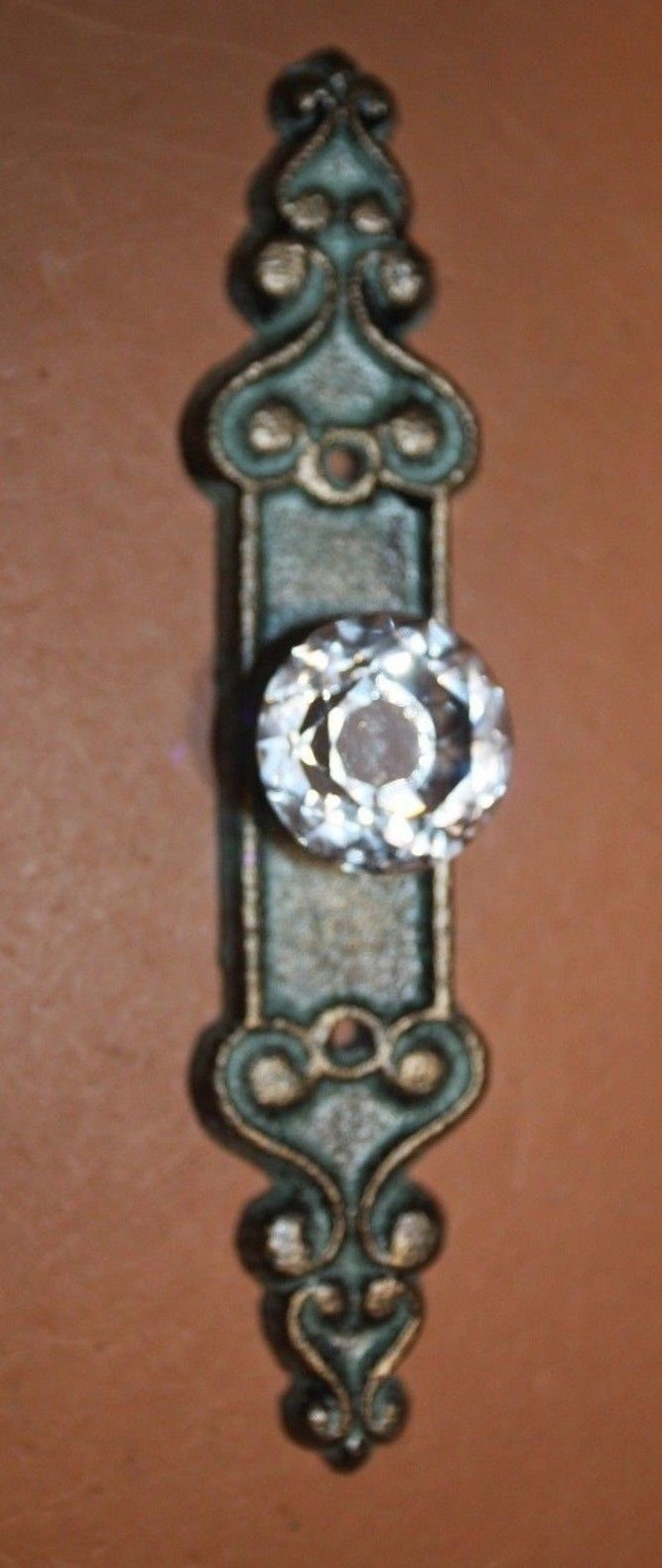 2 Crystal knob drawer pull with aBronze cast iron backing plate 5 3//8/"Long