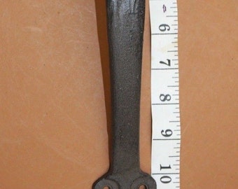 Rustic Americana Gate Pull Extra Large Size over 11 inches, Solid Cast Iron,  HW-46 Free Ship