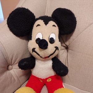 Vintage Disney World Magic Kingdom Mickey Mouse plush doll 1976