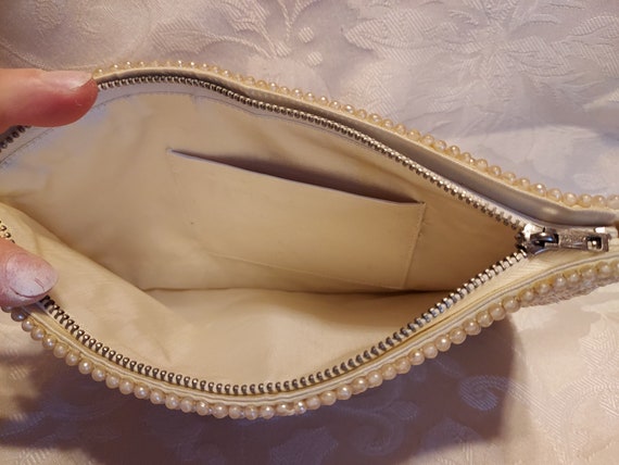 1950s Evening Bag faux pearl clutch purse - image 3