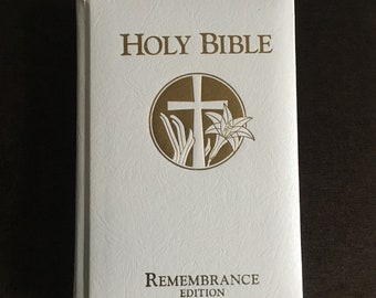Holy Bible Remembrance Edition KJV Old & New Testament