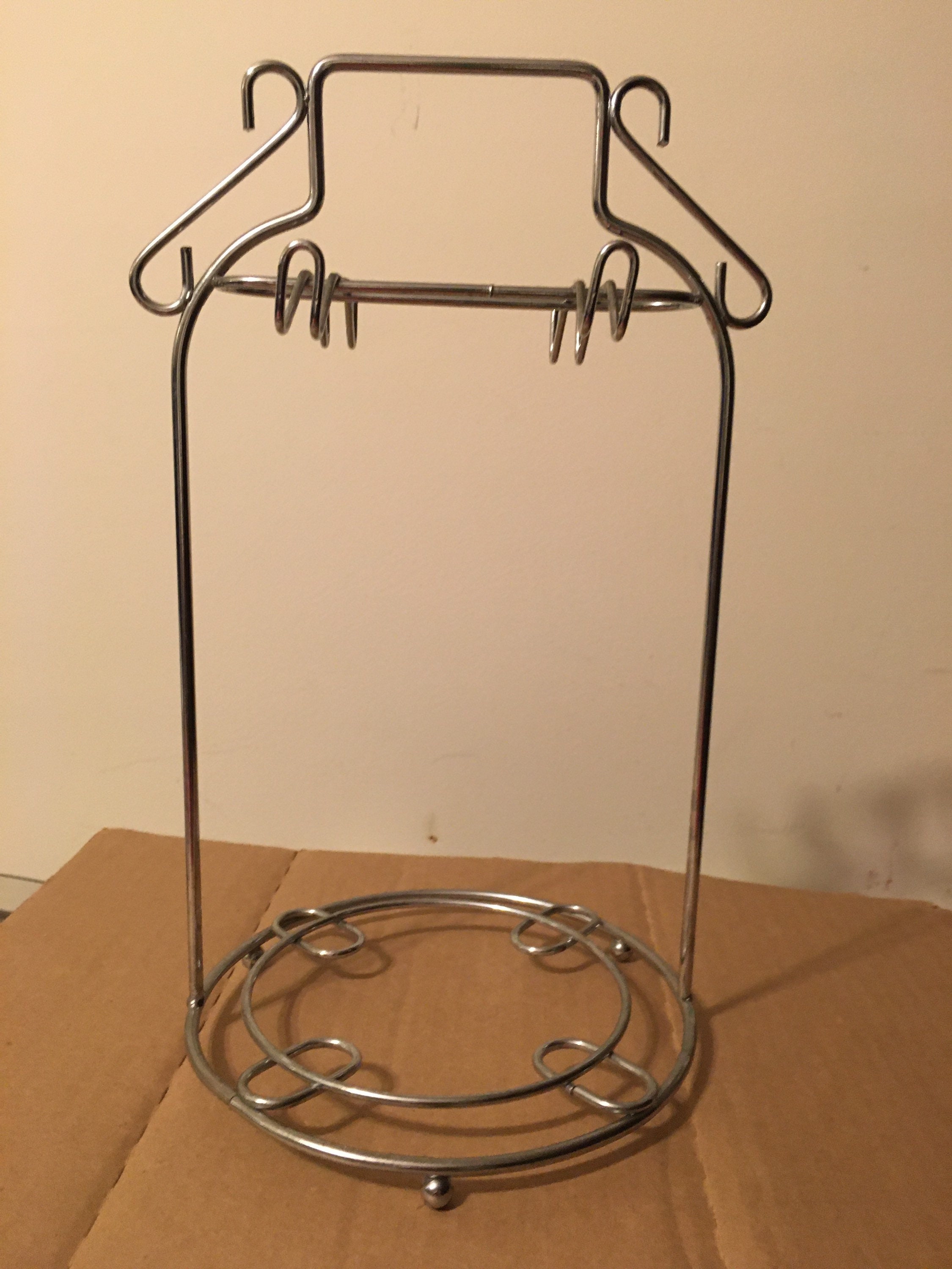 Cups & Saucers Chrome Rack Display Organize or Store Cups and Saucers