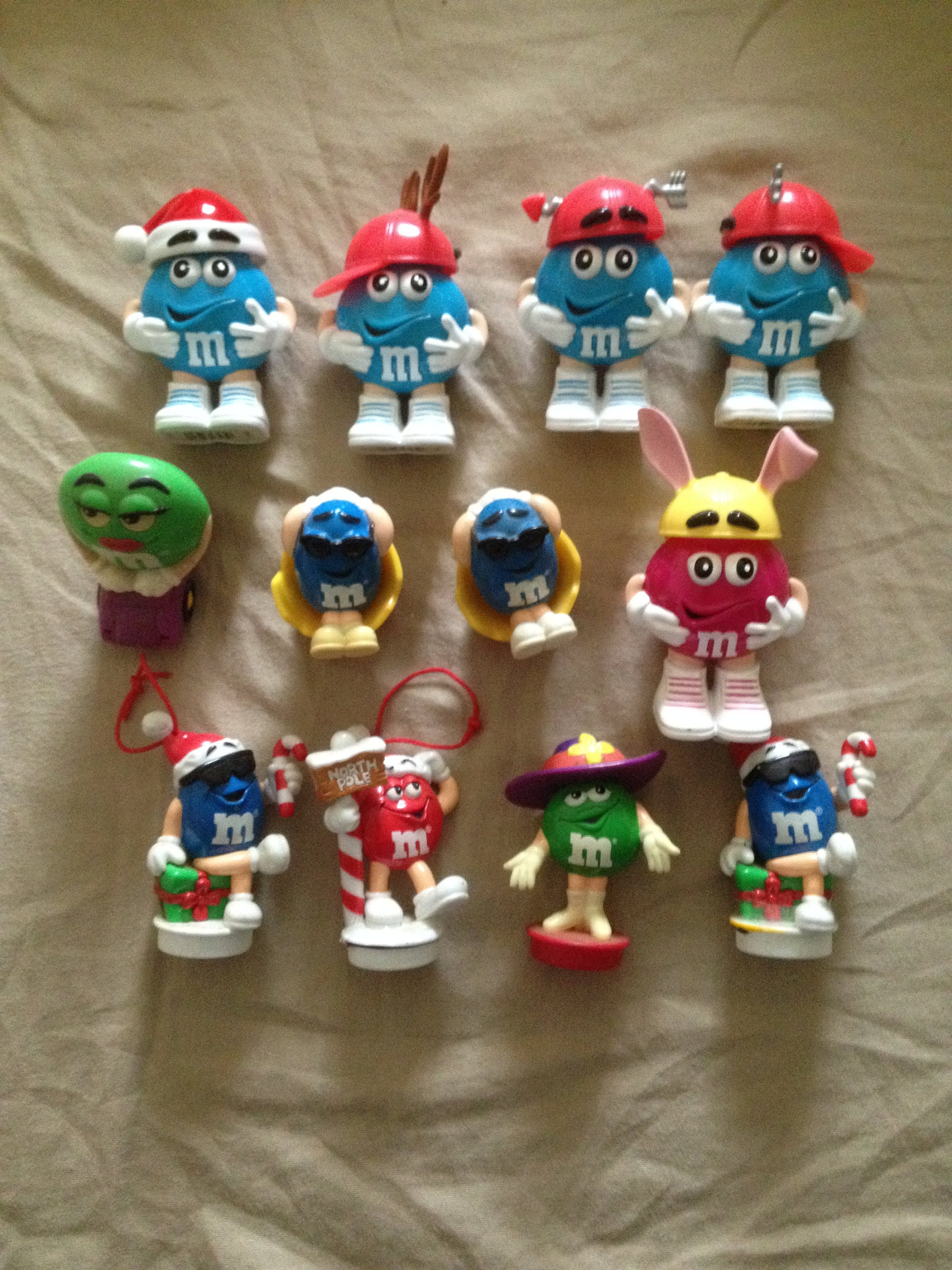 M & M Mars 12 Figurines Collection of Toppers, Toys and Candy