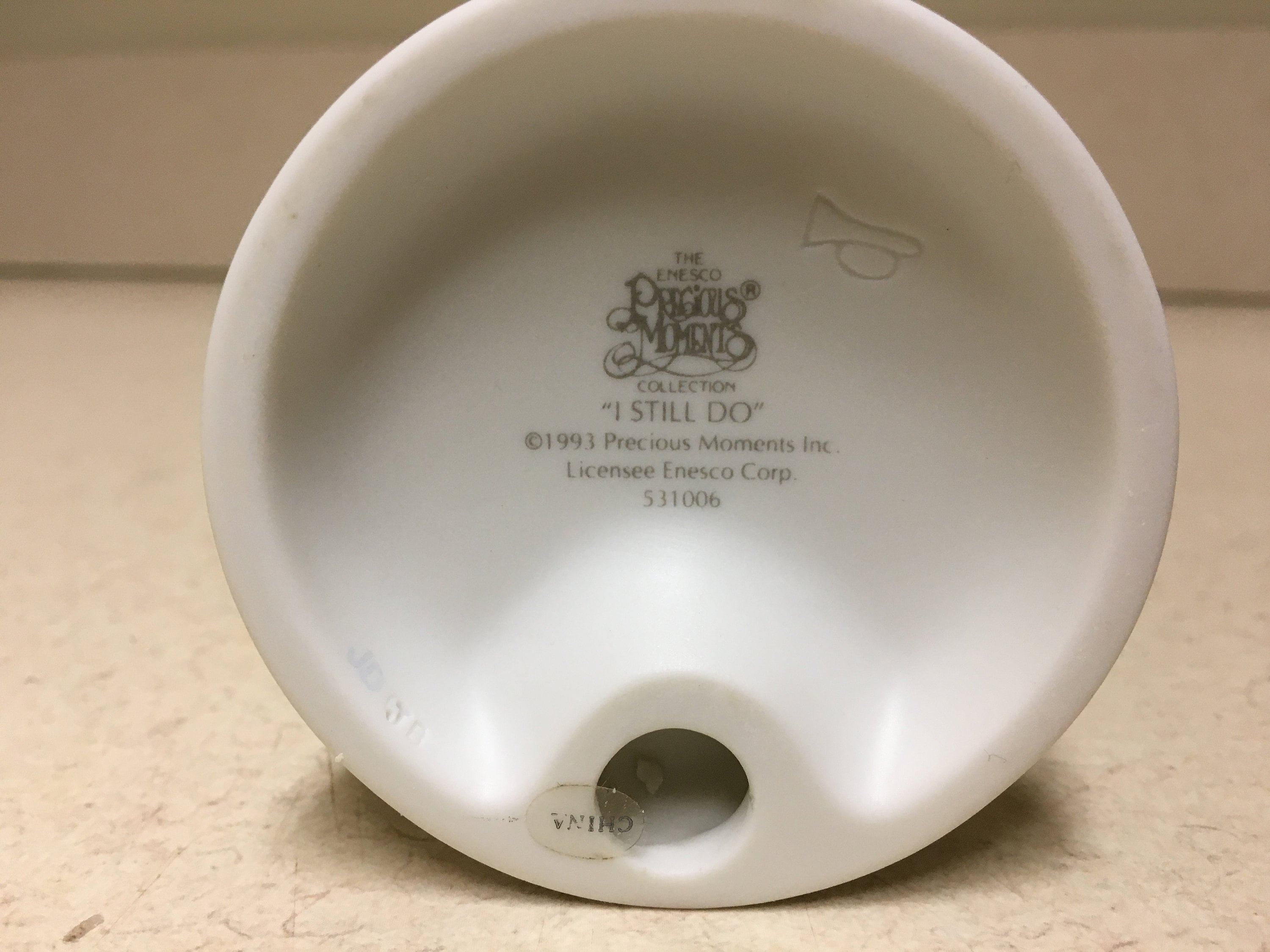 Precious Moments Figurine 