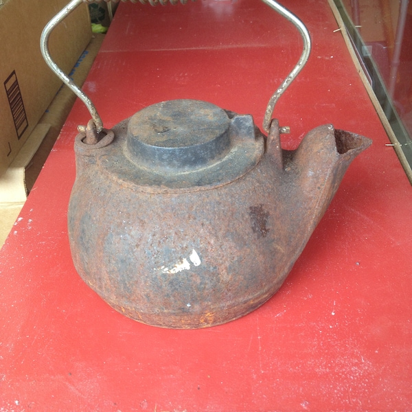 Cast Iron Kettle with Lid and Handle Vintage Rustic Cast Iron Kettle with attached Lid and Iron Handle