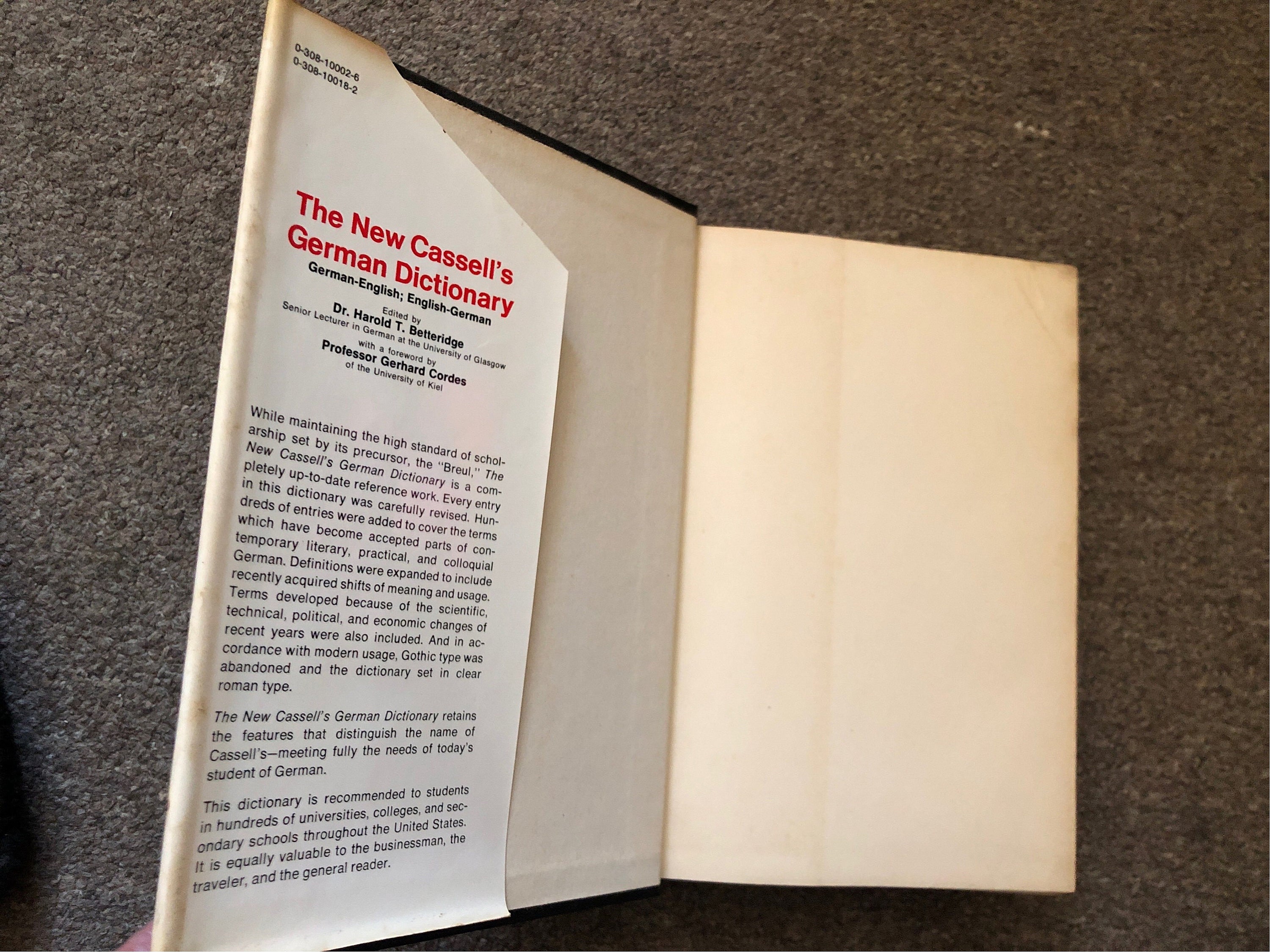The New Cassell's German Dictionary German / English English