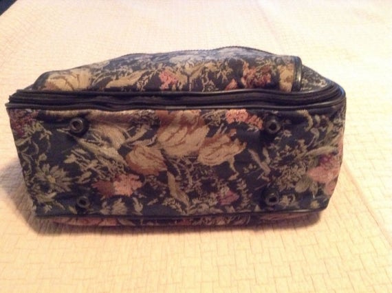 Luggage Tapestry Patterned Overnight, Carrier, We… - image 3