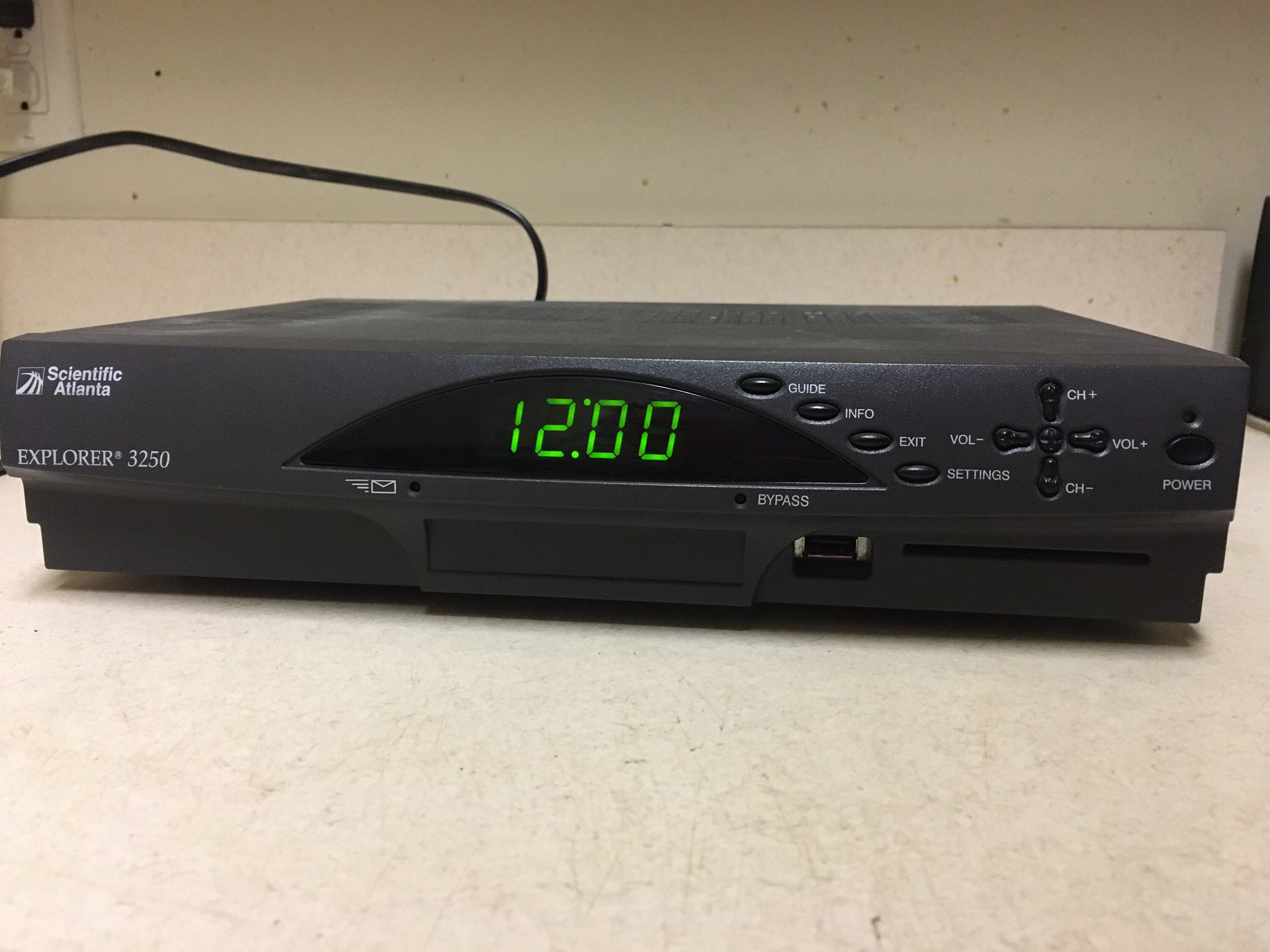 Cable TV Digital Converter Box Scientific Atlanta Explorer #3250