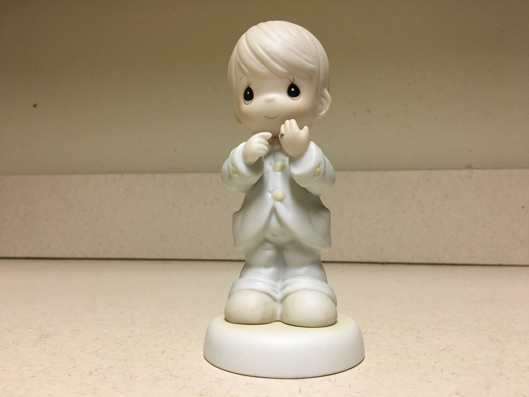 Precious Moments Figurine 