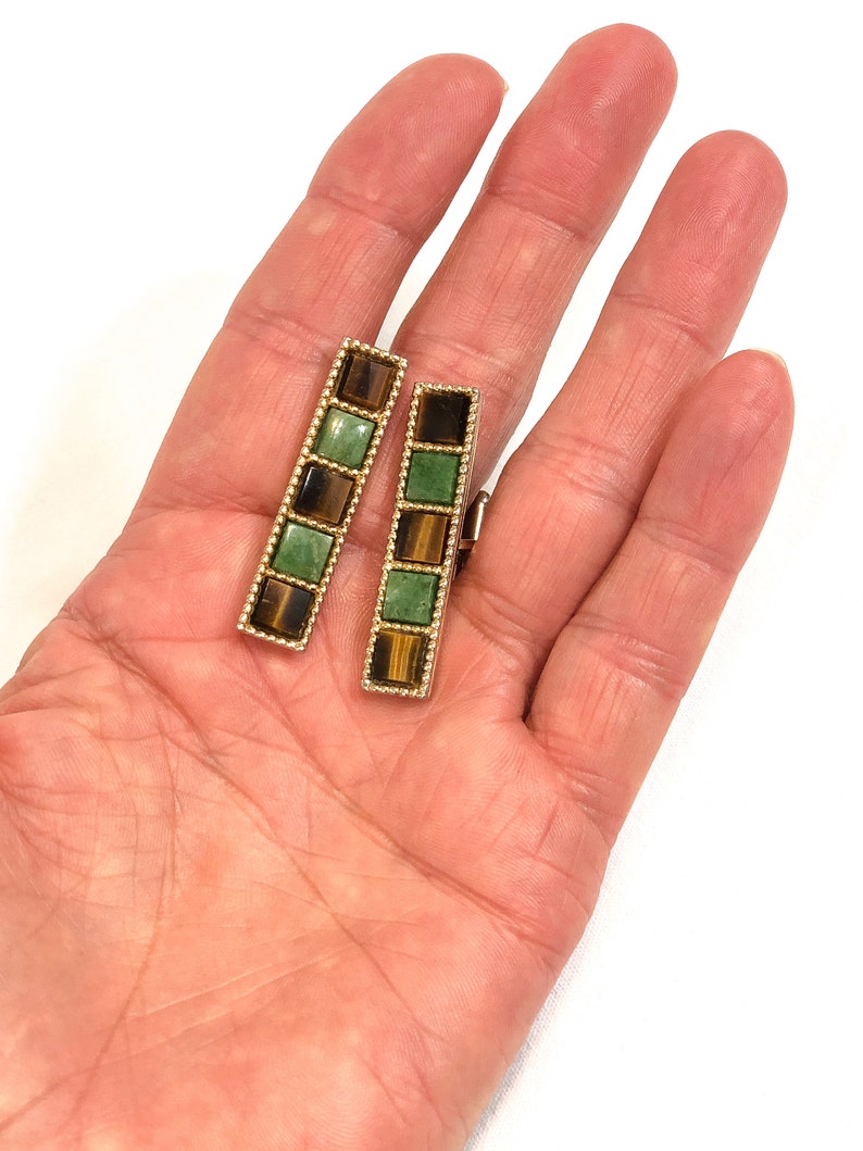 Semiprecious Gemstone Gold Cufflinks Beaded Goldtone Men/'s Vintage Statement Jewelry Linear Design Cuff Links Tiger/'s Eye Green Quartz
