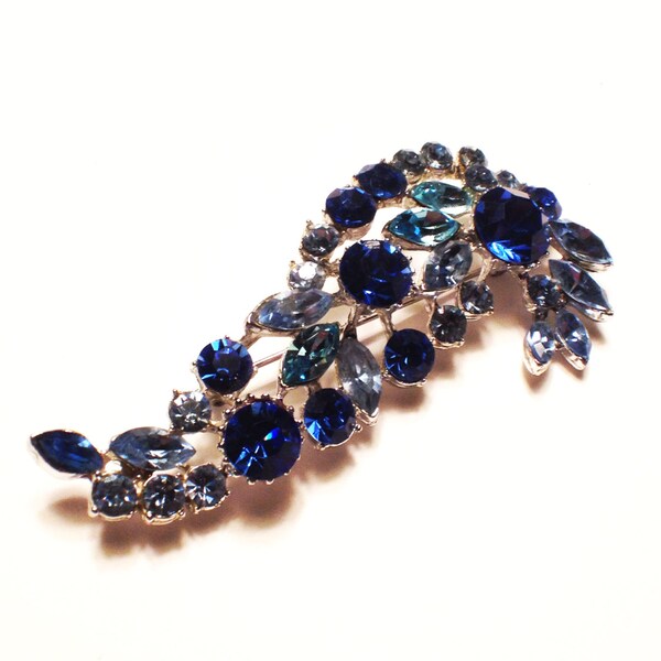 Broche Vintage strass bleu, Paisley en forme, Silvertone, Bridal, années 1950