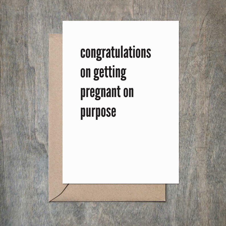 zwanger op doel. funny baby douche card. gefeliciteerd baby kaart. nieuwe kaart van de baby. grappige zwangerschap card. snarky kaart.