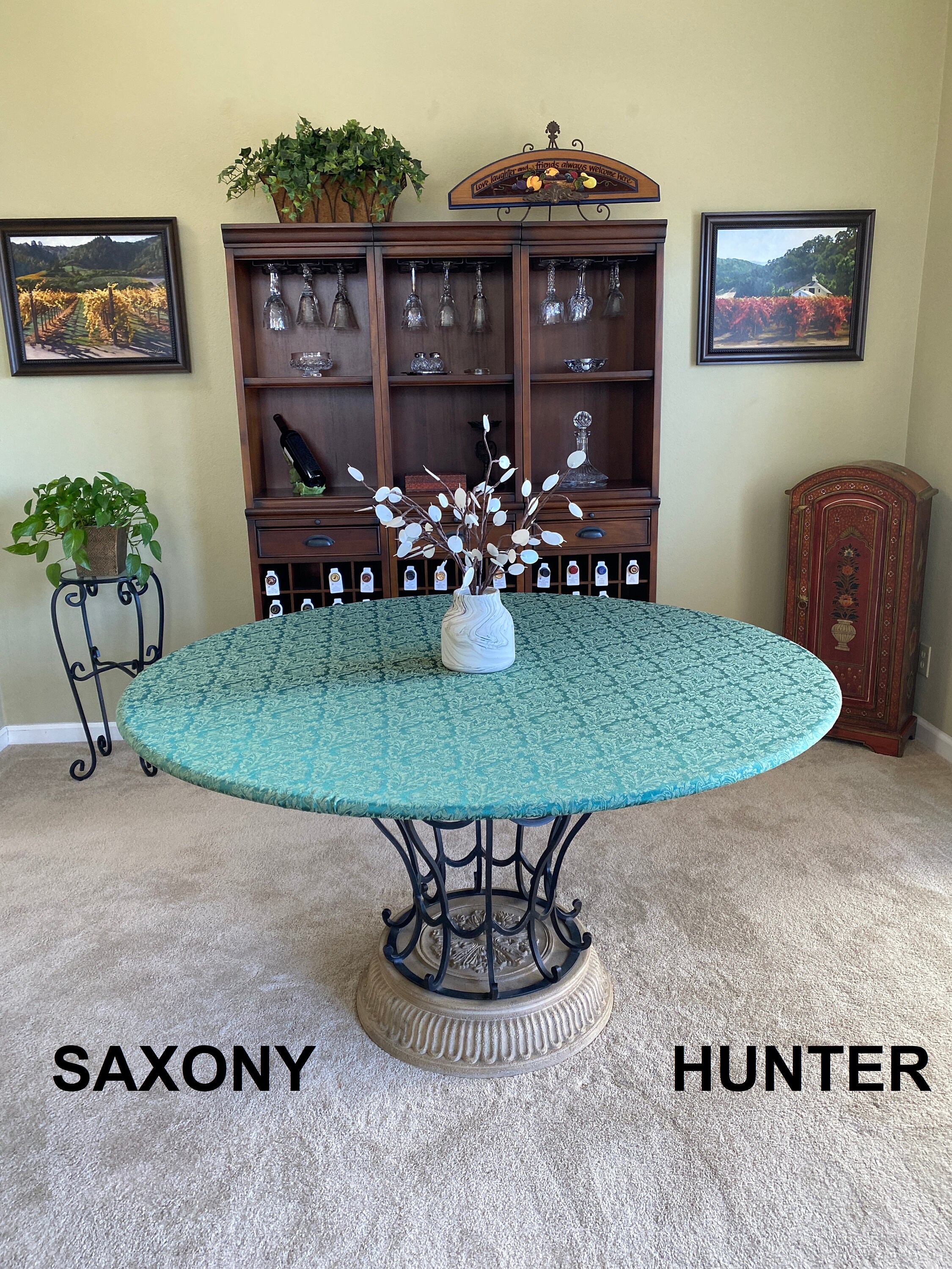 Round Miranda Damask Table Topper With Elastic