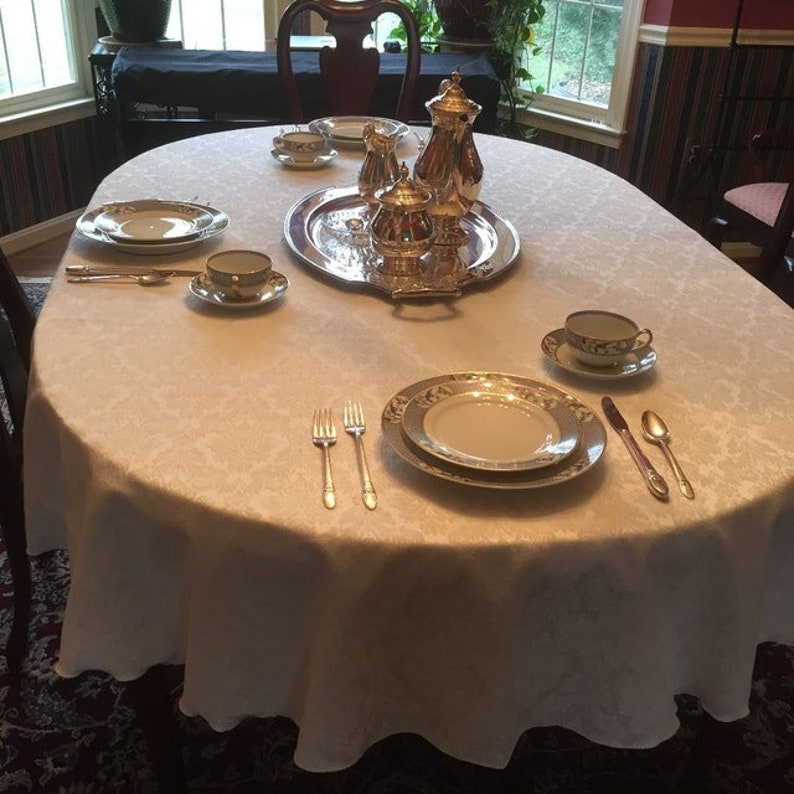 Alex Damask Oval Tablecloth