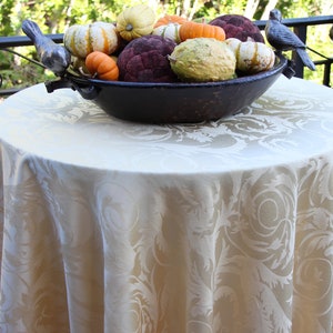 Round, Square & Oval Tablecloth, Rich Cotton Tablecloth, Melrose Damask