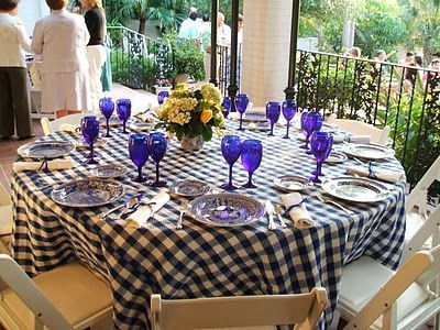 Tovaglia Quadrata 58x58 Pollici Impermeabile Con Foro Ombrellone - Ideale Per Esterni E Interni, Blu Navy