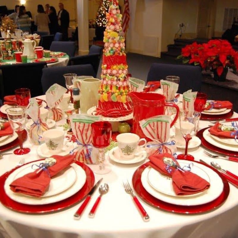 Christmas Tablecloth - Etsy