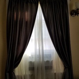 Velvet curtains, a paid of velvet drapes