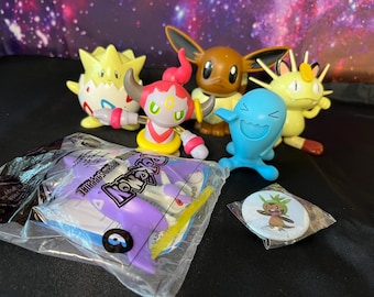 Vintage Pokemon Toy Lot of 6 figuresl! Talking Eevee, Togepi, Meowth and more!