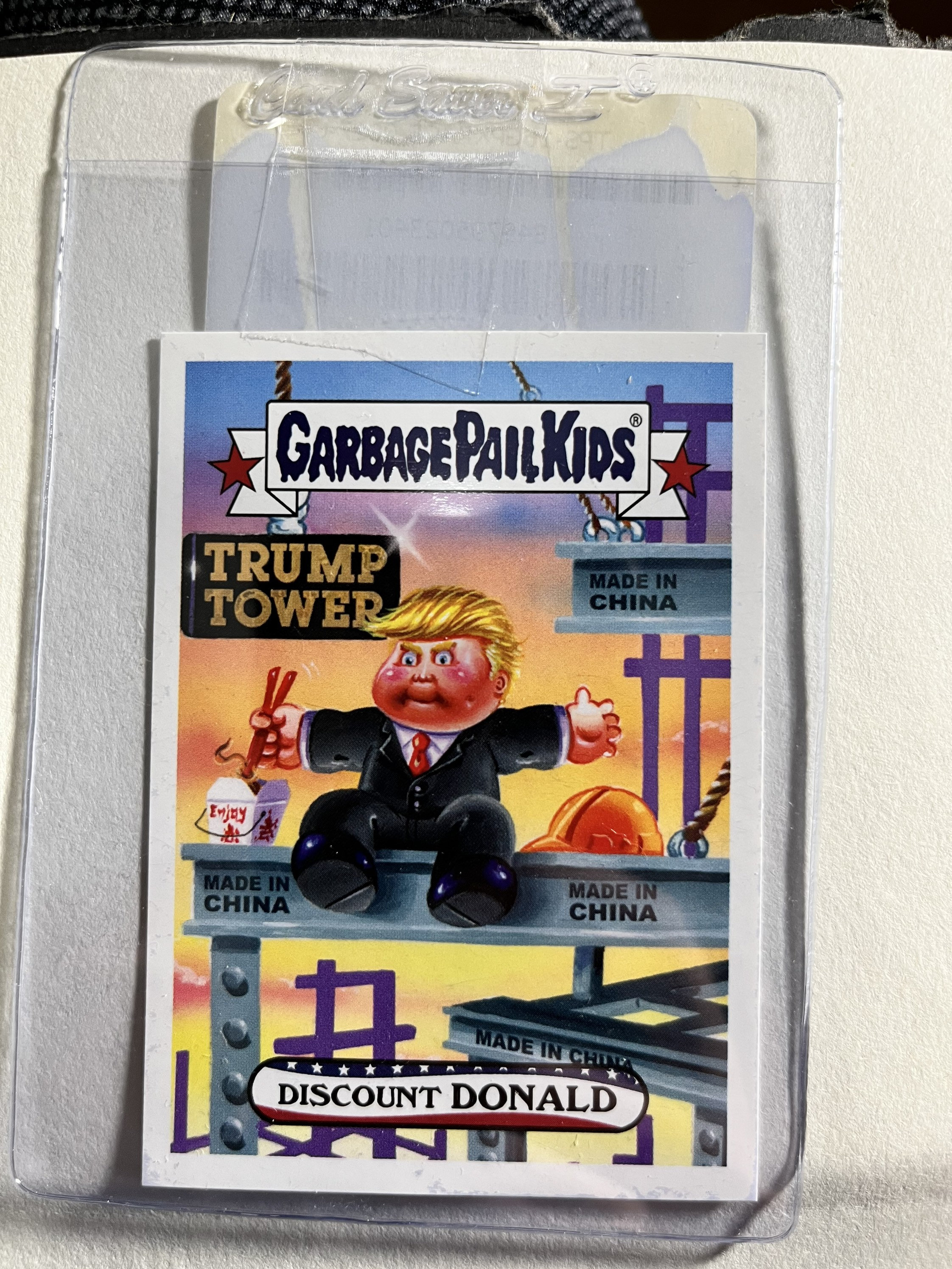 Disgrace to the White House Topps Discount Donald #27