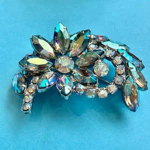 Vintage Juliana Flower Brooch DeLizza and Elster
