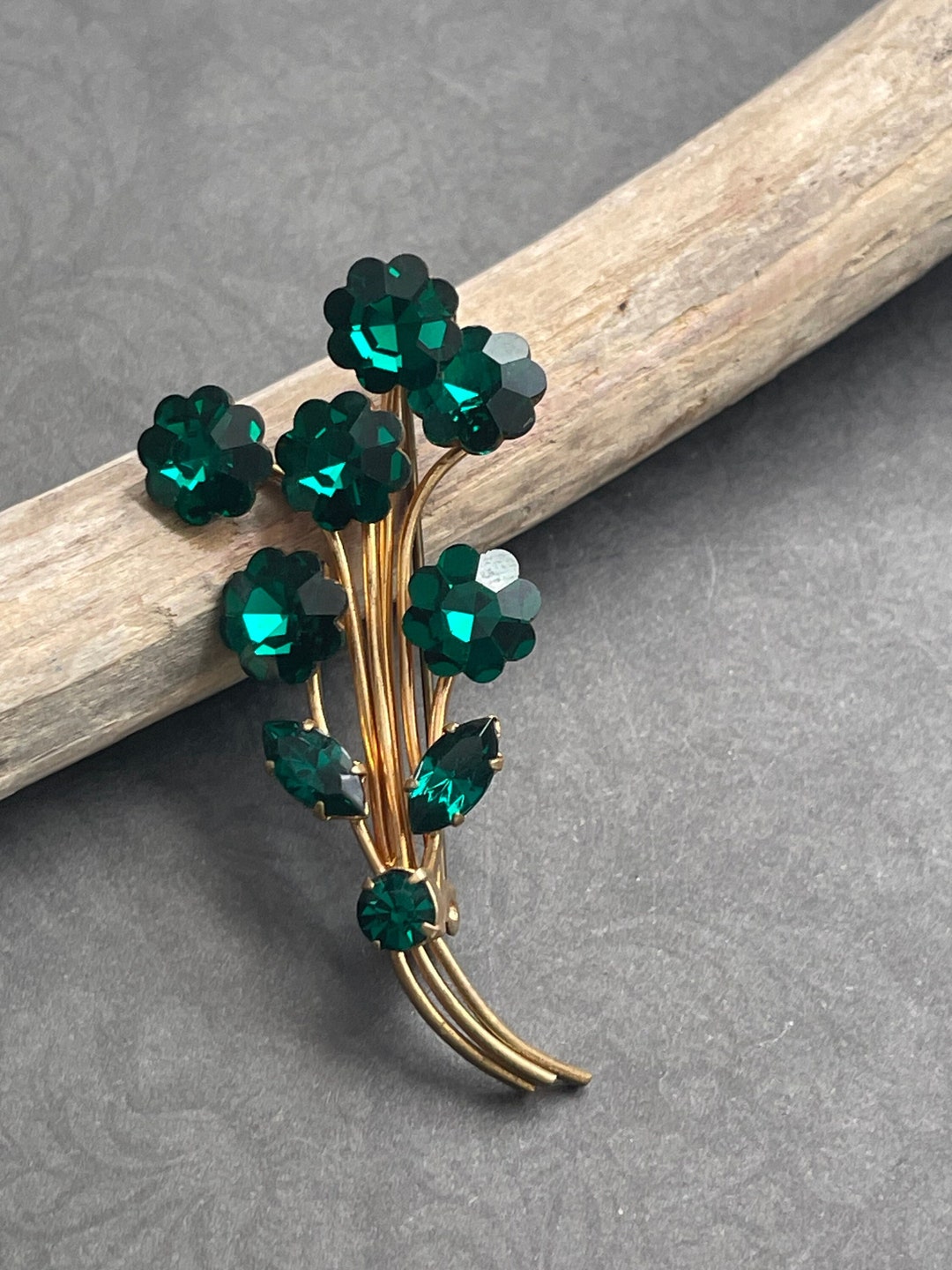 Vintage Green Brooch