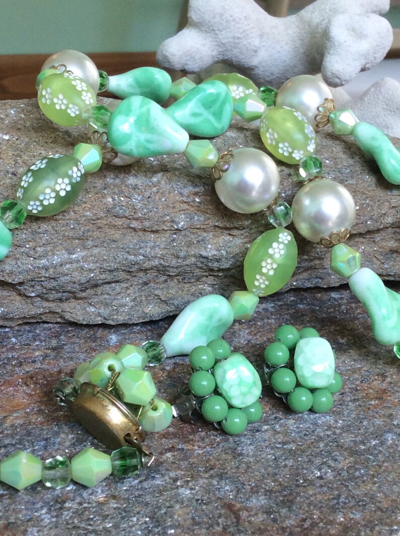 Green Beaded Necklace Set