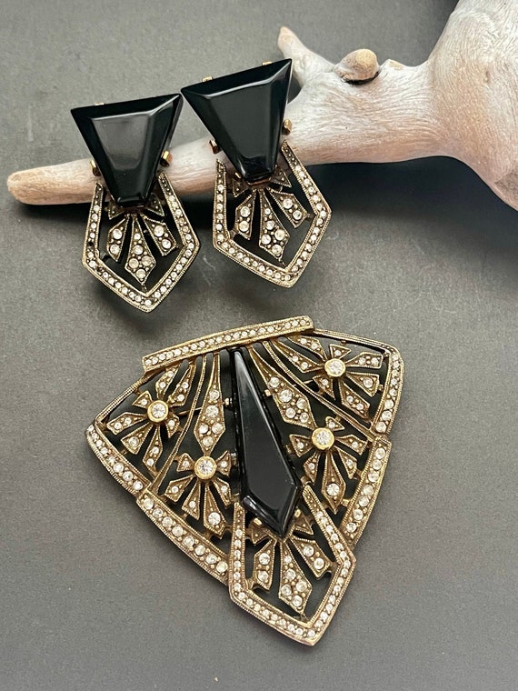 Art Deco Les Bernard Brooch Set