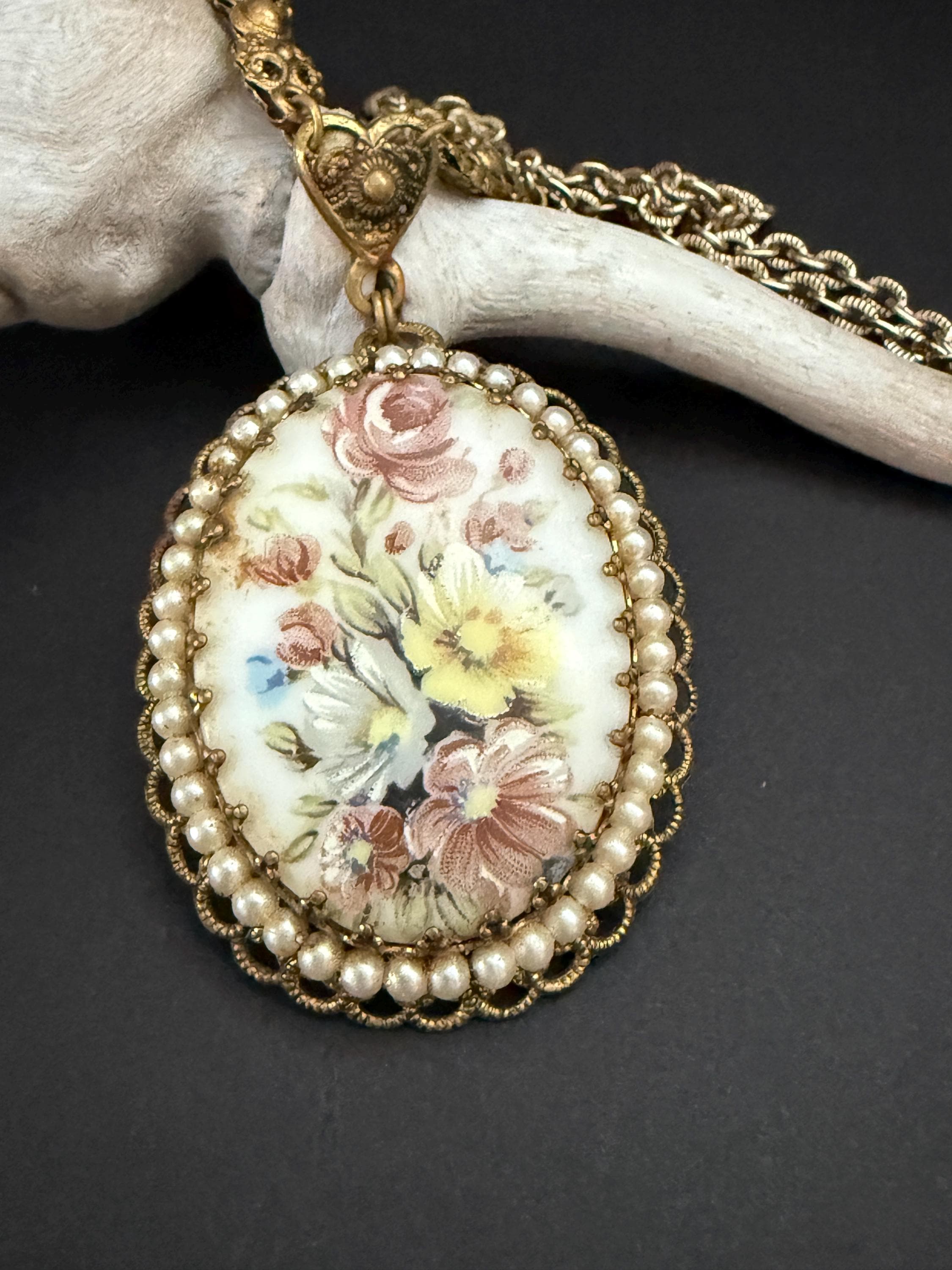 West Germany Cameo Necklace - Etsy