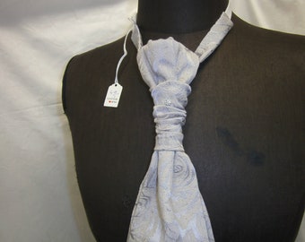 grey  Plastron with Roses for Men , grey Tiefor Wedding , Plastron for Christmas