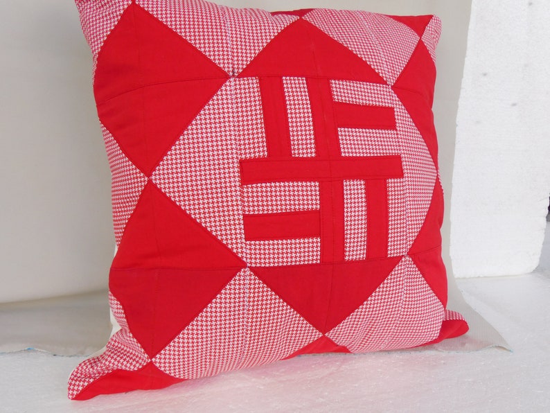 red white Pillow cover 50x50 , Sofa Pillow cover 50x50 , Patchwork pillow afbeelding 3