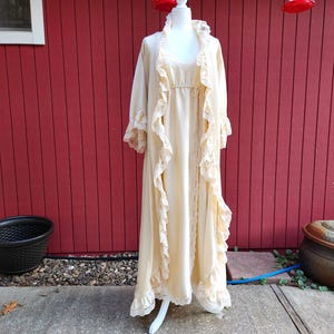 Peignoir givenchy deals