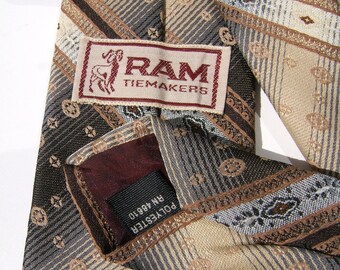 Vintage 1960s Tie | Ram Tiemakers | Necktie | Retro Menswear | Medium Width Polyester Tie