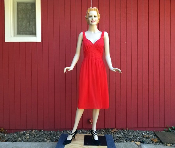 Vintage 1950s Red Chiffon & Lace Nightgown by Faer