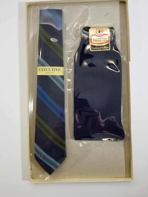 Vintage 1950s Skinny Tie & Socks Men's Gift Set |… - image 4