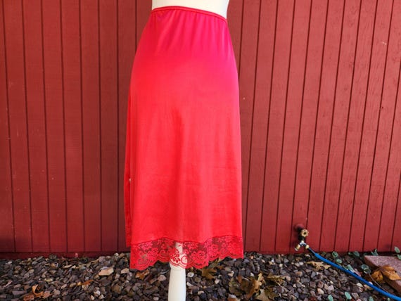 1980s Maidenform Chantilly Red Slip | Vintage Half Sl… - Gem