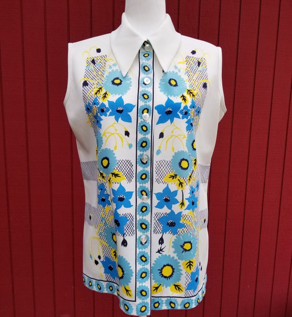 Vintage 1970s Sleeveless Floral Summer Blouse | F… - image 8