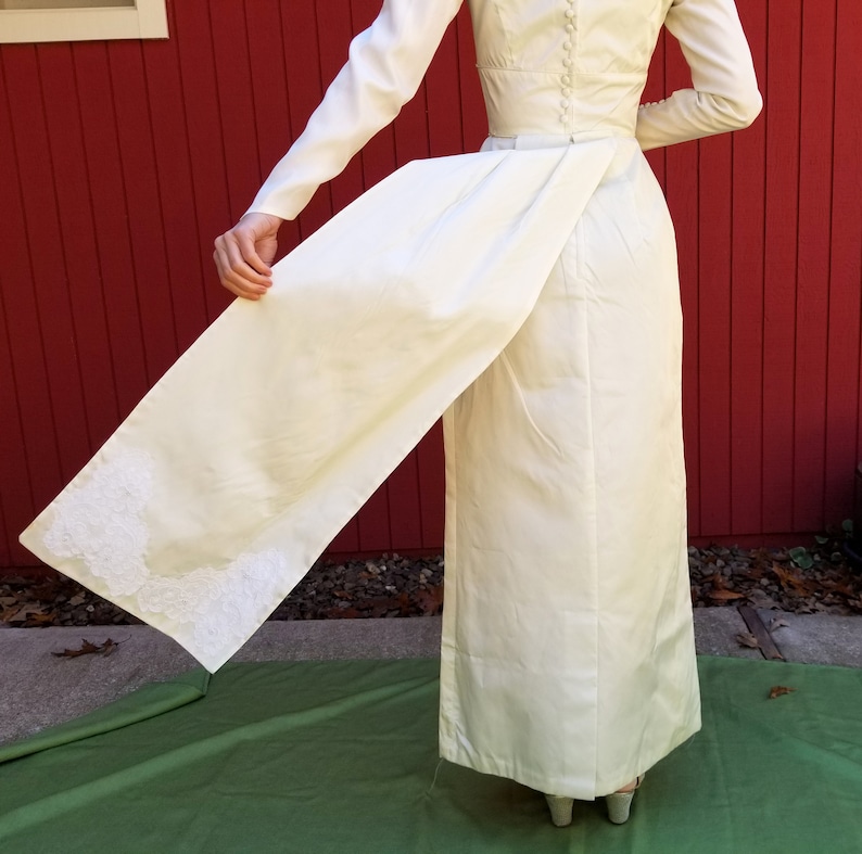 1960s White Satin /& Lace Wedding Dress with Train Romantic Wedding Long Sleeve Bridal Gown Fitted Pencil Dress Vintage 1950s