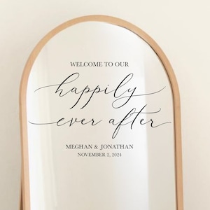 Calcomanía para espejo de selfie de boda, "Bienvenidos a nuestro Felices para Siempre", calcomanía de letrero de boda personalizado para acrílico, calcomanía personalizada con nombre de pareja