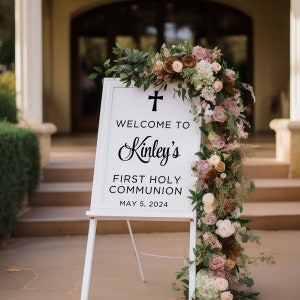 First Communion Welcome Sign Decal, Communion Party Decor, Custom Name Holy Communion Sticker for Catholic Sacrament, Personalized Communion